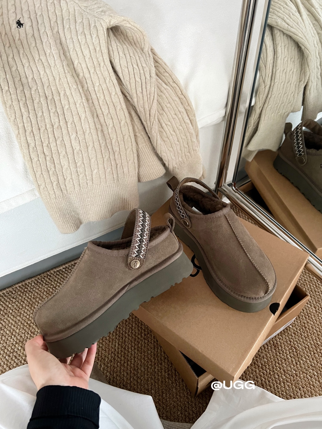 🔥新品UGG | 织带两穿民族风拖鞋✔️羊毛保暖舒适柔软冬季百搭款、3cm鞋底多色可选✓35-40码谁能