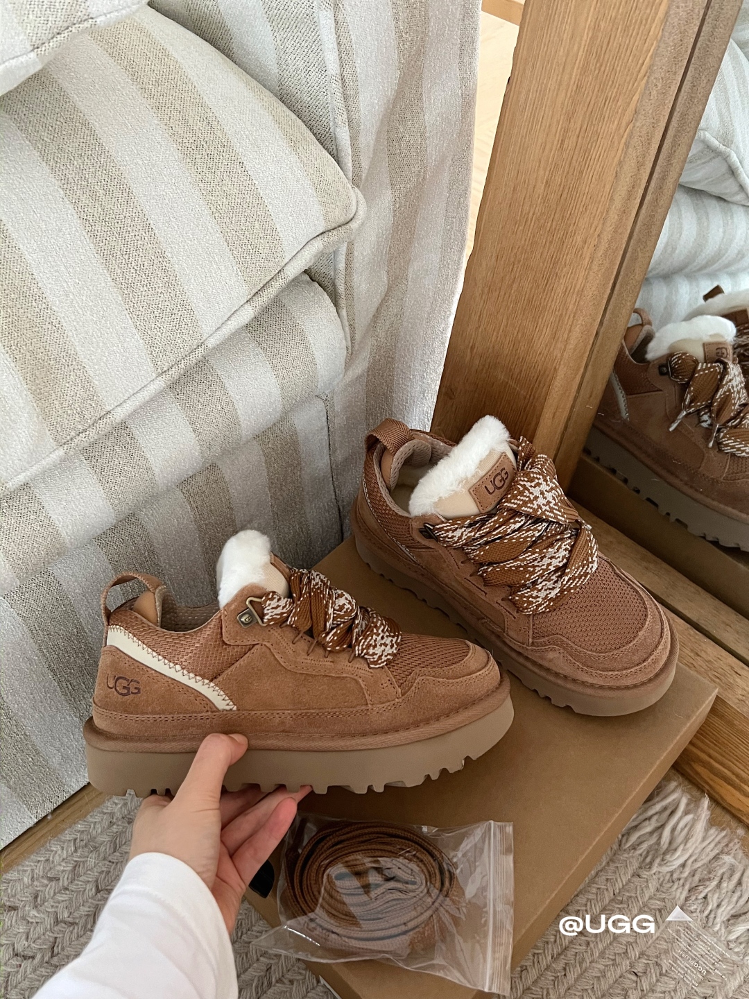 🔥UGG八色薄底梅尔 原来板鞋也能这么卷！UGG梅尔休闲板鞋，颜值与舒适双在线💯 谁规定板鞋只能是单一风
