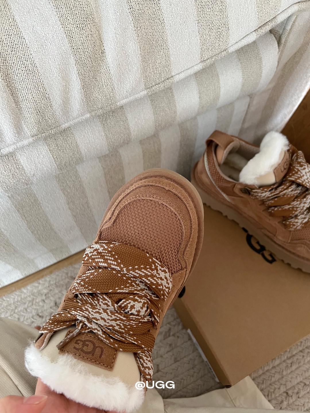 🔥UGG八色薄底梅尔 原来板鞋也能这么卷！UGG梅尔休闲板鞋，颜值与舒适双在线💯 谁规定板鞋只能是单一风