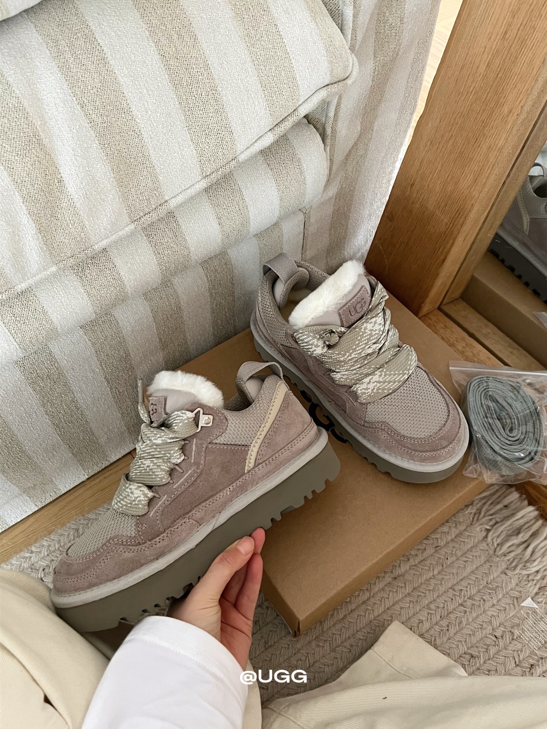 🔥UGG八色薄底梅尔 原来板鞋也能这么卷！UGG梅尔休闲板鞋，颜值与舒适双在线💯 谁规定板鞋只能是单一风