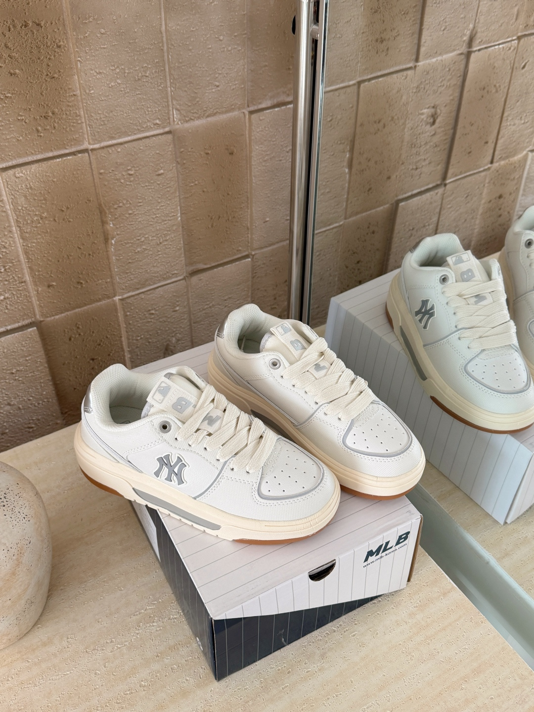 NO:725672,Small NY white details (couples) Size 36.5 37.5 38 38.5 39 40.5 41 42 42.5 43 44, casual shoes/sports shoes, sneakers19860909小NY白色细节（情侣款） 码数36.5 37.5 38 38.5 39 40.5 41 42 42.5 43 44,休闲鞋/运动鞋,sneakers,Women's Shoes