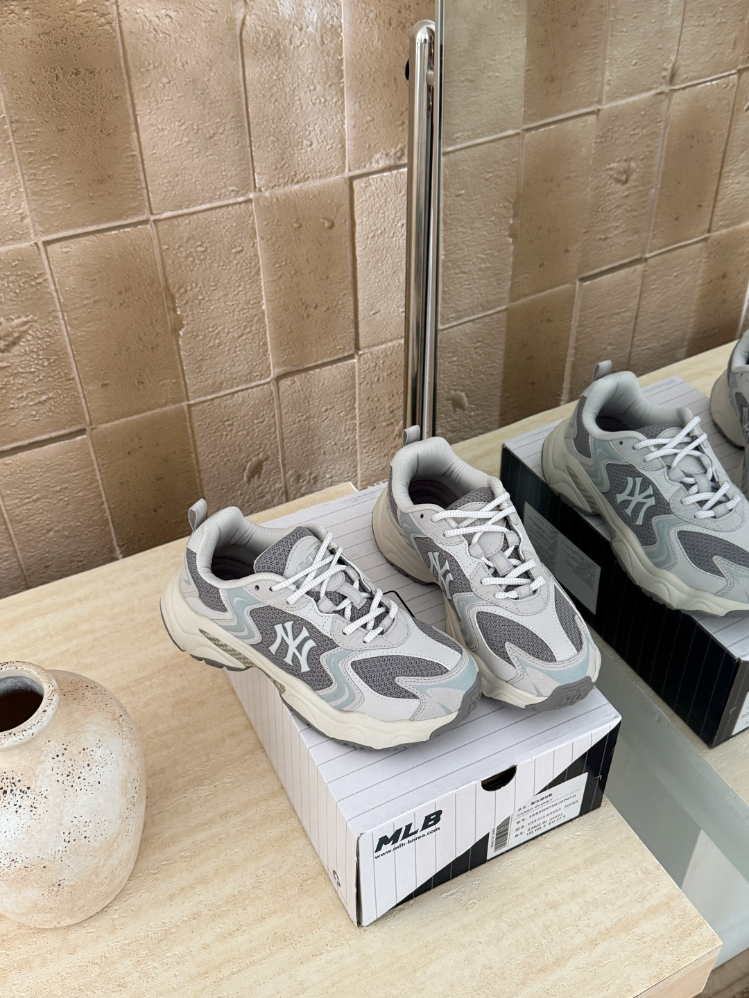 NO:725731,Gray details (couples) Size 36.5 37.5 38 38.5 39 40.5 41 42 42.5 43 44, dad shoes19860909灰色细节（情侣款） 码数36.5 37.5 38 38.5 39 40.5 41 42 42.5 43 44,老爹鞋,Women's Shoes