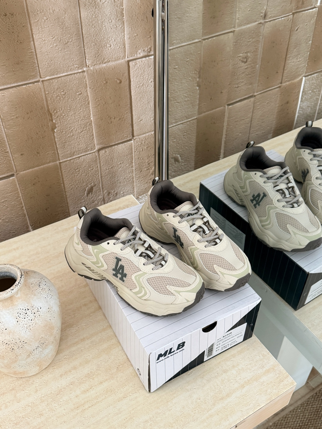 NO:725696,Khaki details (couples) Size 36.5 37.5 38 38.5 39 40.5 41 42 42.5 43 44, dad shoes19860909卡其细节（情侣款） 码数36.5 37.5 38 38.5 39 40.5 41 42 42.5 43 44,老爹鞋,Women's Shoes