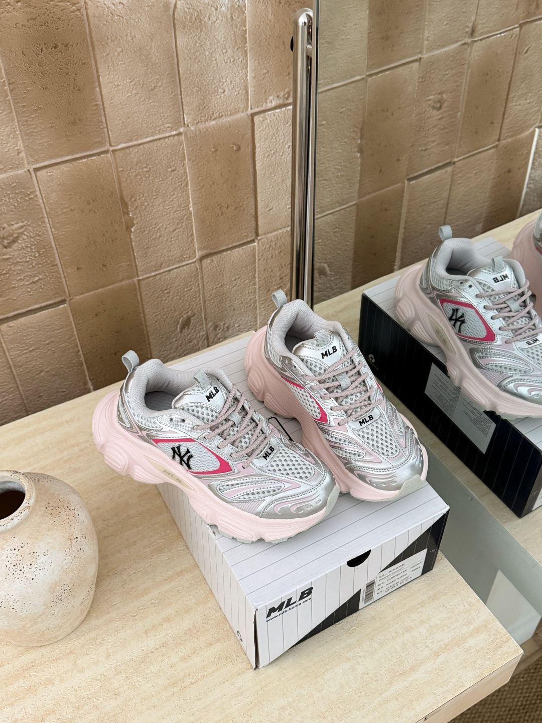 NO:725776,Pink details (women's size) Size 36.5 37.5 38 38.5 39 40.5, dad shoes19860909粉色细节（女尺码） 码数36.5 37.5 38 38.5 39 40.5,老爹鞋,Women's Shoes