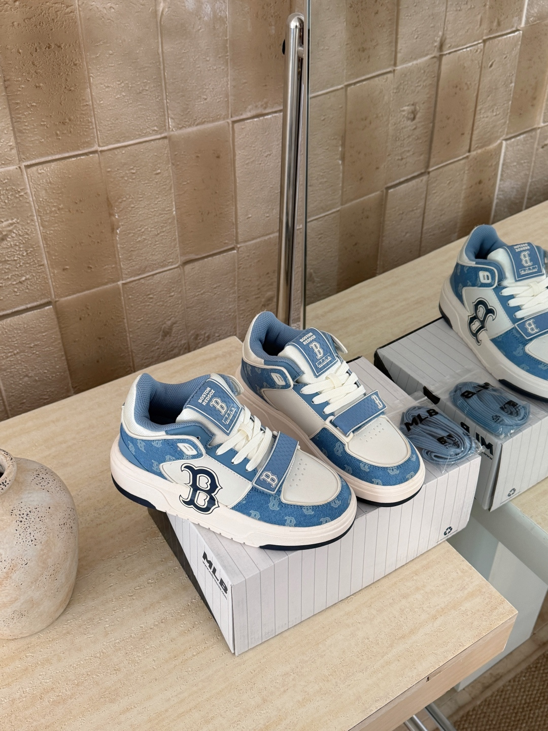 NO:725830,Printed light blue details (couples) Size 36.5 37.5 38 38.5 39 40.5 41 42 42.5 43 44, casual shoes/sports shoes, sneakers19860909印花浅蓝细节（情侣款） 码数36.5 37.5 38 38.5 39 40.5 41 42 42.5 43 44,休闲鞋/运动鞋,sneakers,Women's Shoes