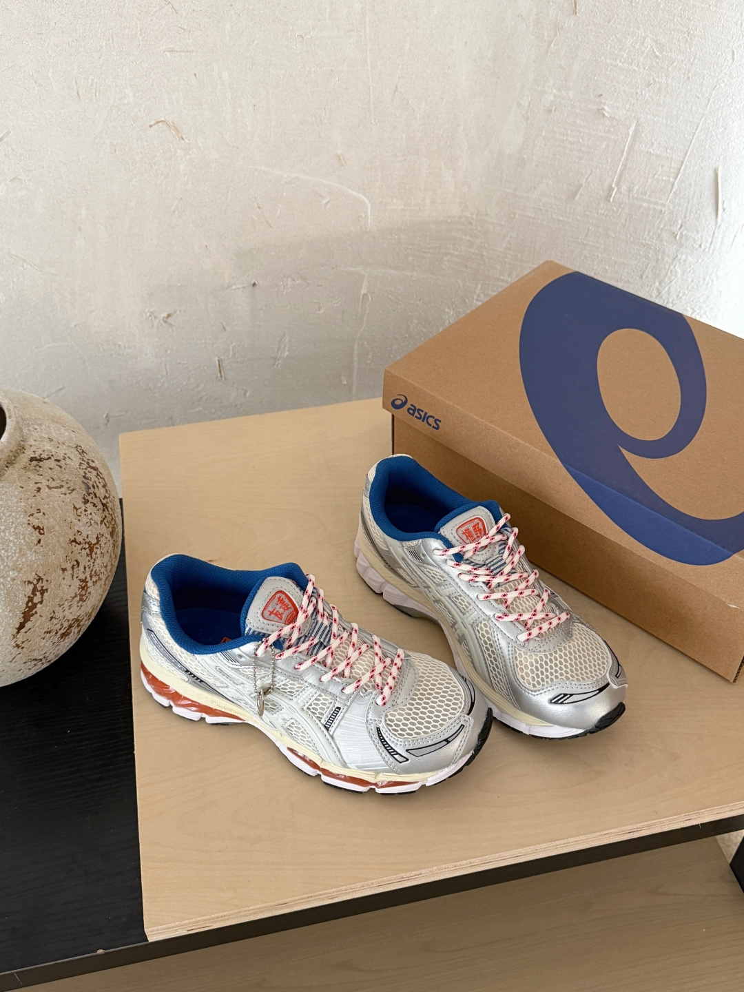 NO:726010,Silver orange details (couples) Size 36 37 37.5 38 39 39.5 40 40.5 41.5 42 42.5 43.5 44 45, casual shoes/sports shoes, sneakers19860909银橙细节（情侣款） 码数36 37 37.5 38 39 39.5 40 40.5 41.5 42 42.5 43.5 44 45,休闲鞋/运动鞋,sneakers,Women's Shoes