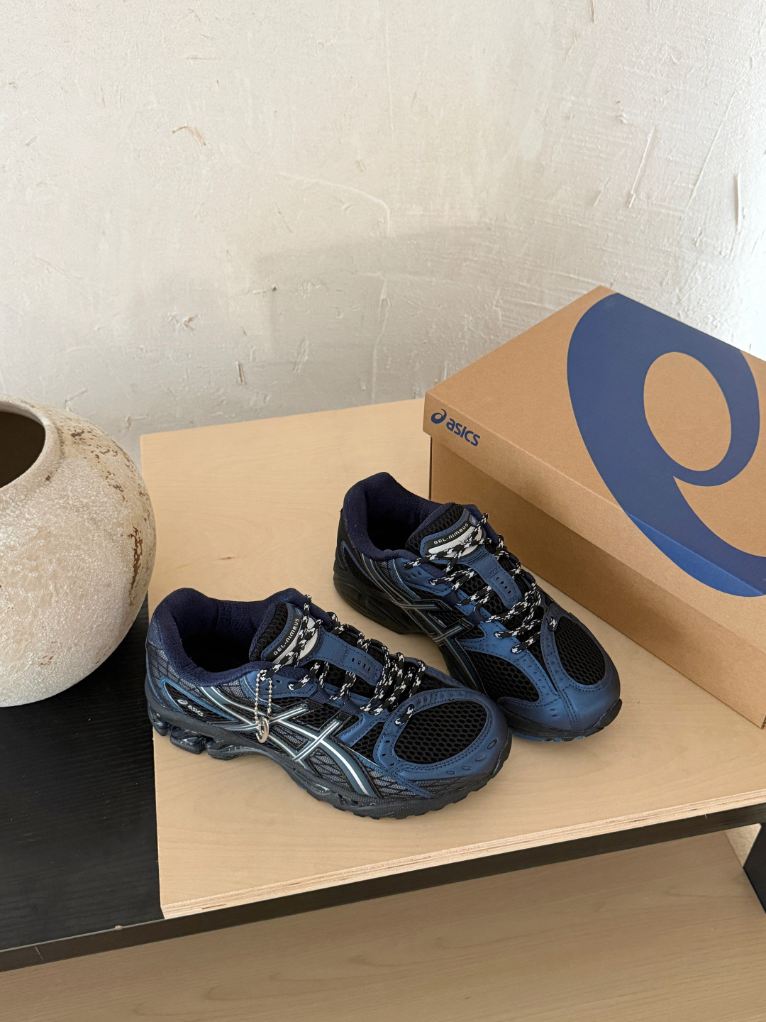 NO:725893,Blue and black details (couples) Size 36 37 37.5 38 39 39.5 40 40.5 41.5 42 42.5 43.5 44 45, casual shoes/sports shoes, sneakers19860909蓝黑色细节（情侣款） 码数36 37 37.5 38 39 39.5 40 40.5 41.5 42 42.5 43.5 44 45,休闲鞋/运动鞋,sneakers,Women's Shoes