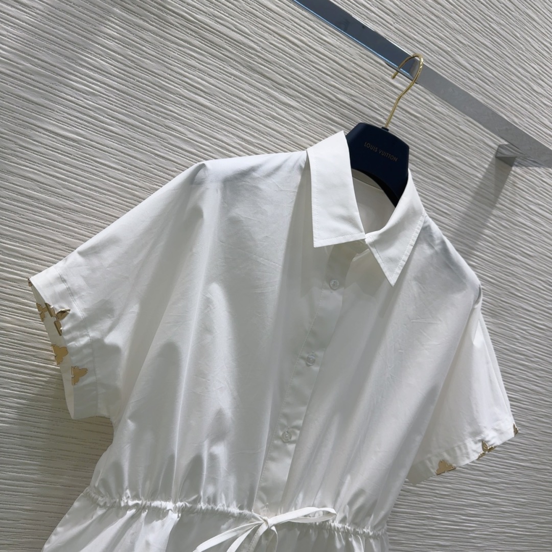 Louis Vuitton 2025SS Elegant White Shirt for Women | Fashionable & Chic 7 cmp i1740050107549 4173 0 5