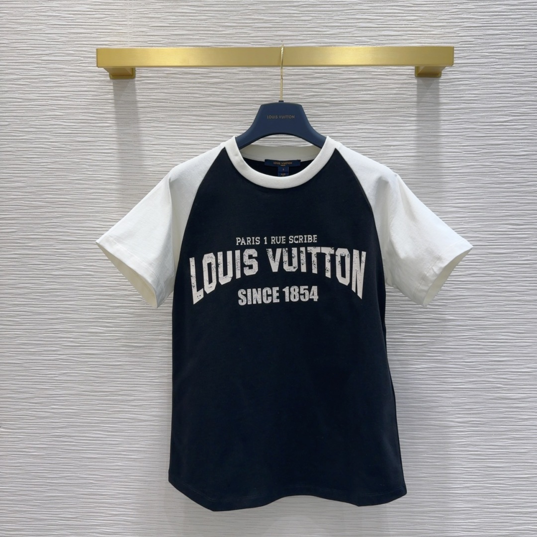 Louis Vuitton Women's 2025SS Stylish Logo T-Shirt, Versatile and Chic 2 cmp i1740384000808 2297 0 0