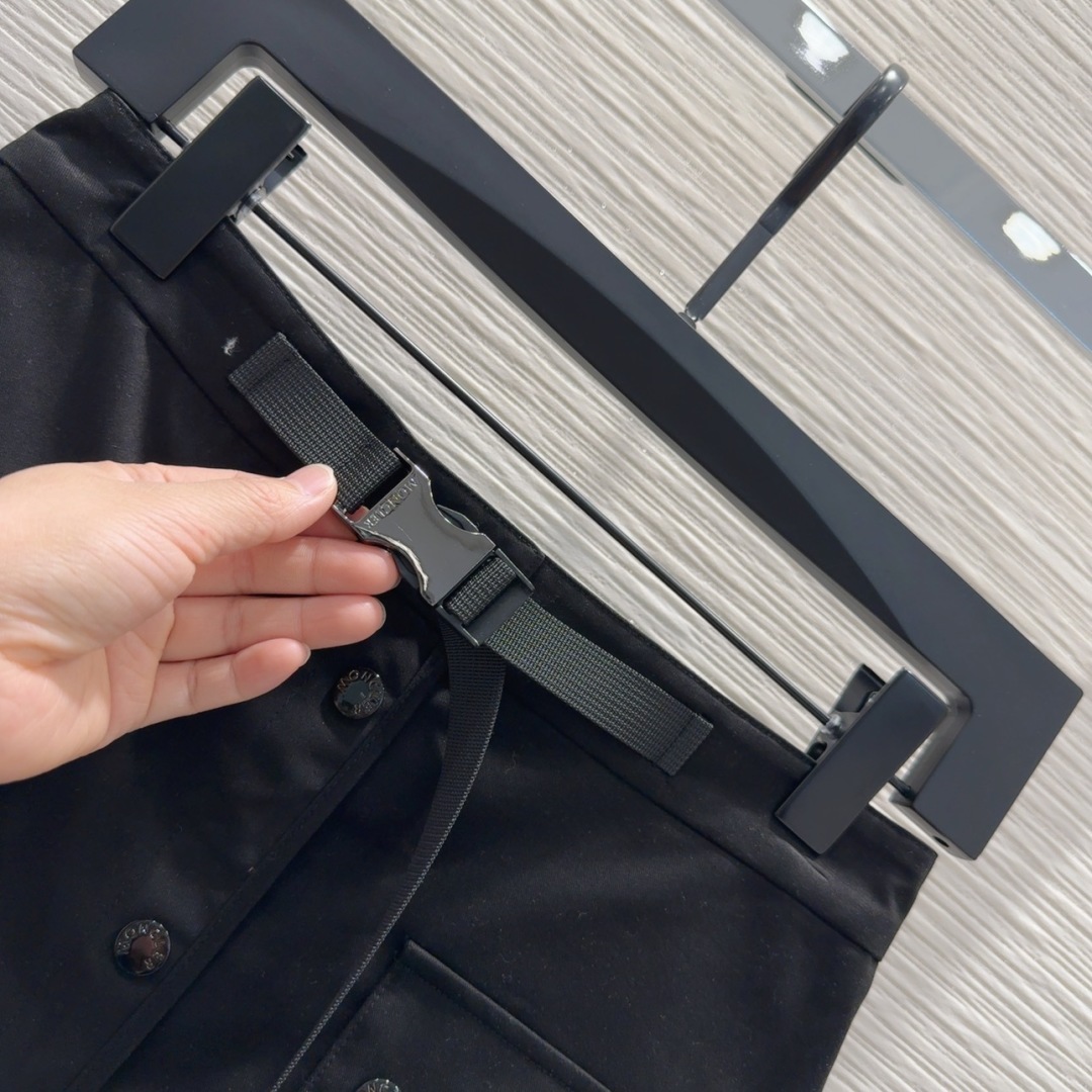 2025SS Women’s Suit Collection: Stylish, Functional, and Versatile with Surprising Details - 图片 4