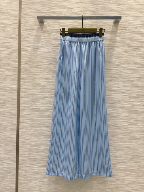 Gucci 2025SS Striped Wide Leg Pants - Elegant & Comfortable 1 Gucci 2025SS Striped Wide Leg Pants - Elegant & Comfortable