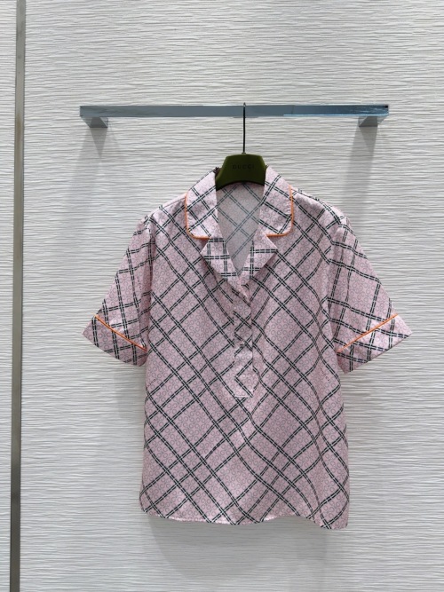 Gucci Silk Pajama Top with Geometric Print and Contrast Piping - Elegant Style 1 Gucci Silk Pajama Top with Geometric Print and Contrast Piping - Elegant Style