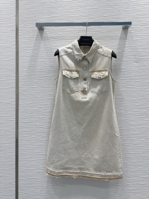 Valentino 2025SS Sleeveless Mini Denim Dress with Button-Down, Size S-L 1 Valentino 2025SS Sleeveless Mini Denim Dress with Button-Down, Size S-L