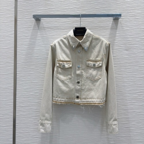 Valentino 2025SS Cropped Denim Jacket - Chic & Effortless Style 1 Valentino 2025SS Cropped Denim Jacket - Chic & Effortless Style
