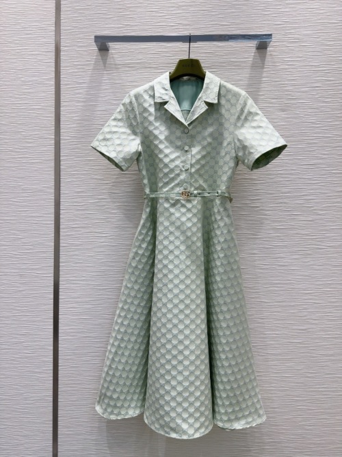Elegant 2025SS Gucci Dress with Print & Belt - Perfect for Any Occasion 1 Elegant 2025SS Gucci Dress with Print & Belt - Perfect for Any Occasion