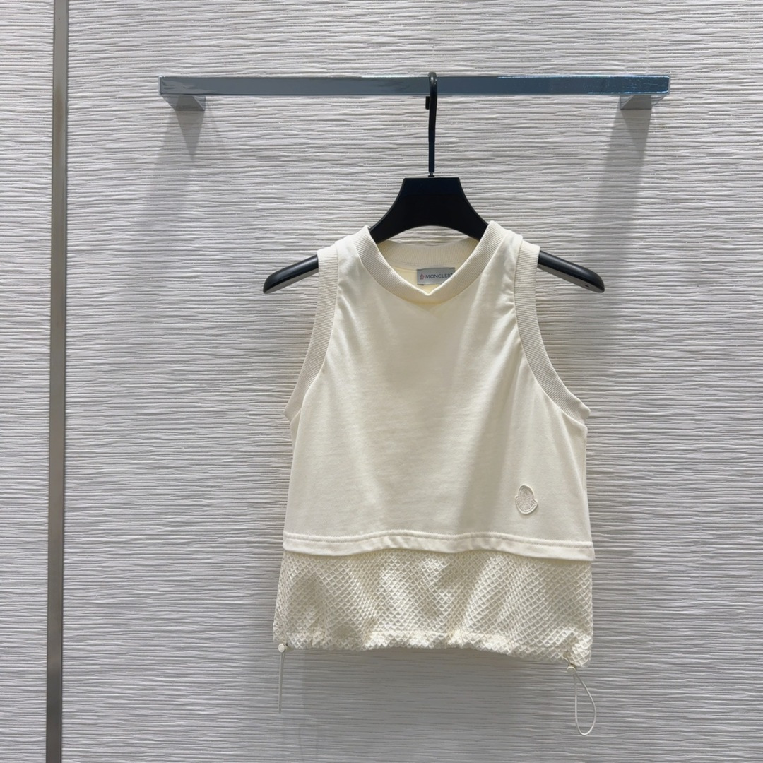 High-Quality One-Size-Fits-All Female Outfit: P759 Moncle 2025SS Suit Review - 图片 2