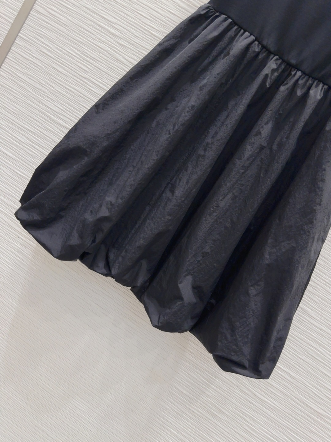 Luxurious and Stylish P552 Female Suit with Tycoon Al2025SS Vest Skirts – High Quality and Expensive! - 图片 6