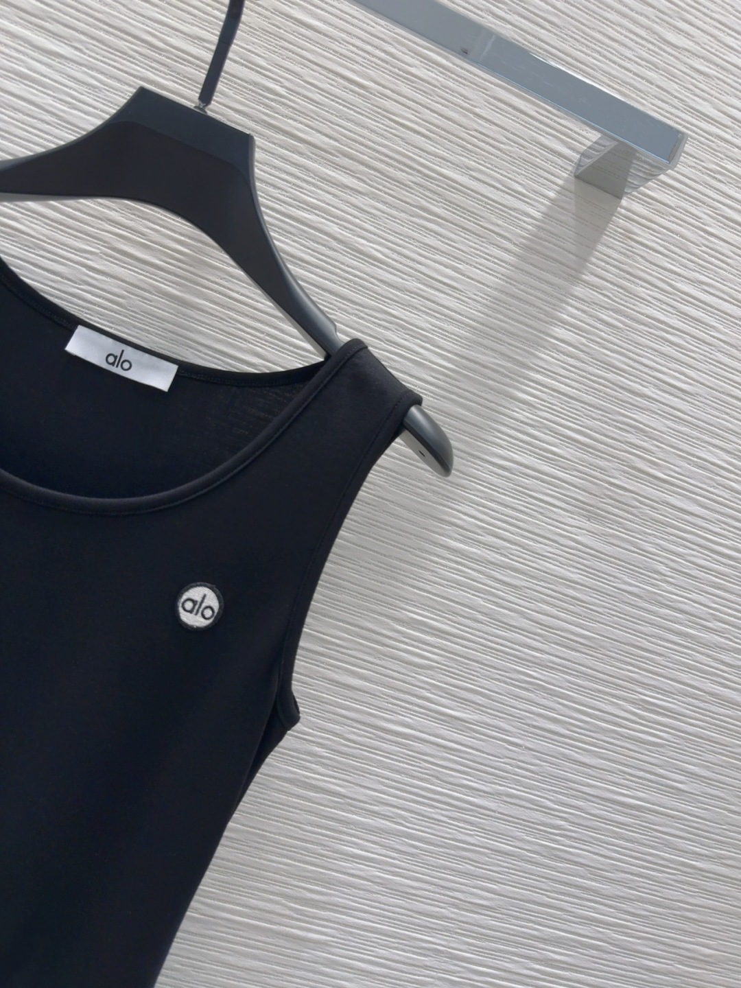 Luxurious and Stylish P552 Female Suit with Tycoon Al2025SS Vest Skirts – High Quality and Expensive! - 图片 4