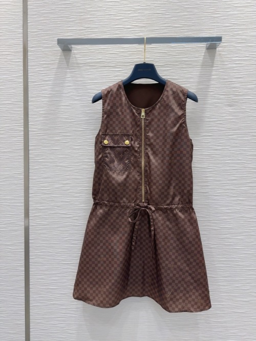 Louis Vuitton 2025 Sleeveless Mini Dress - Chic, Versatile, and High-End 1 Louis Vuitton 2025 Sleeveless Mini Dress - Chic, Versatile, and High-End