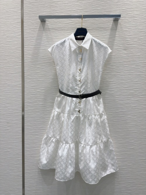Louis Vuitton White Monogram Tiered Dress with Belt - Elegant & Stylish 1 Louis Vuitton White Monogram Tiered Dress with Belt - Elegant & Stylish