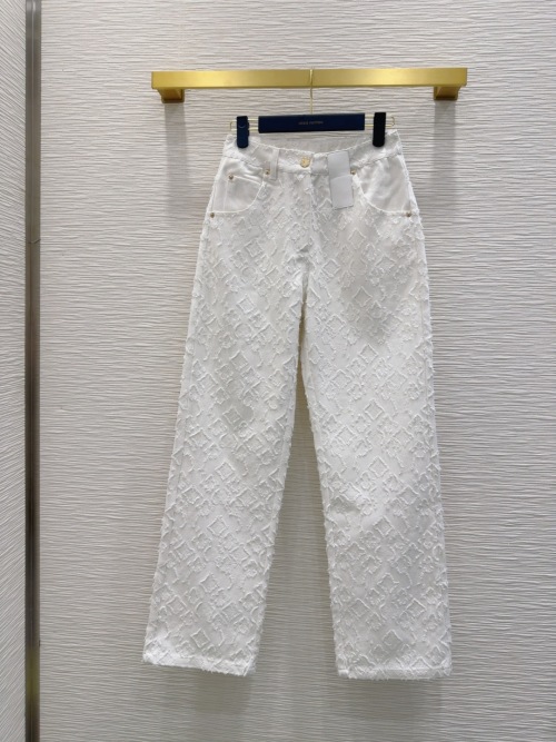 Louis Vuitton 2025SS Monogram Denim Pants - High-End Fashion, White 1 Louis Vuitton 2025SS Monogram Denim Pants - High-End Fashion, White