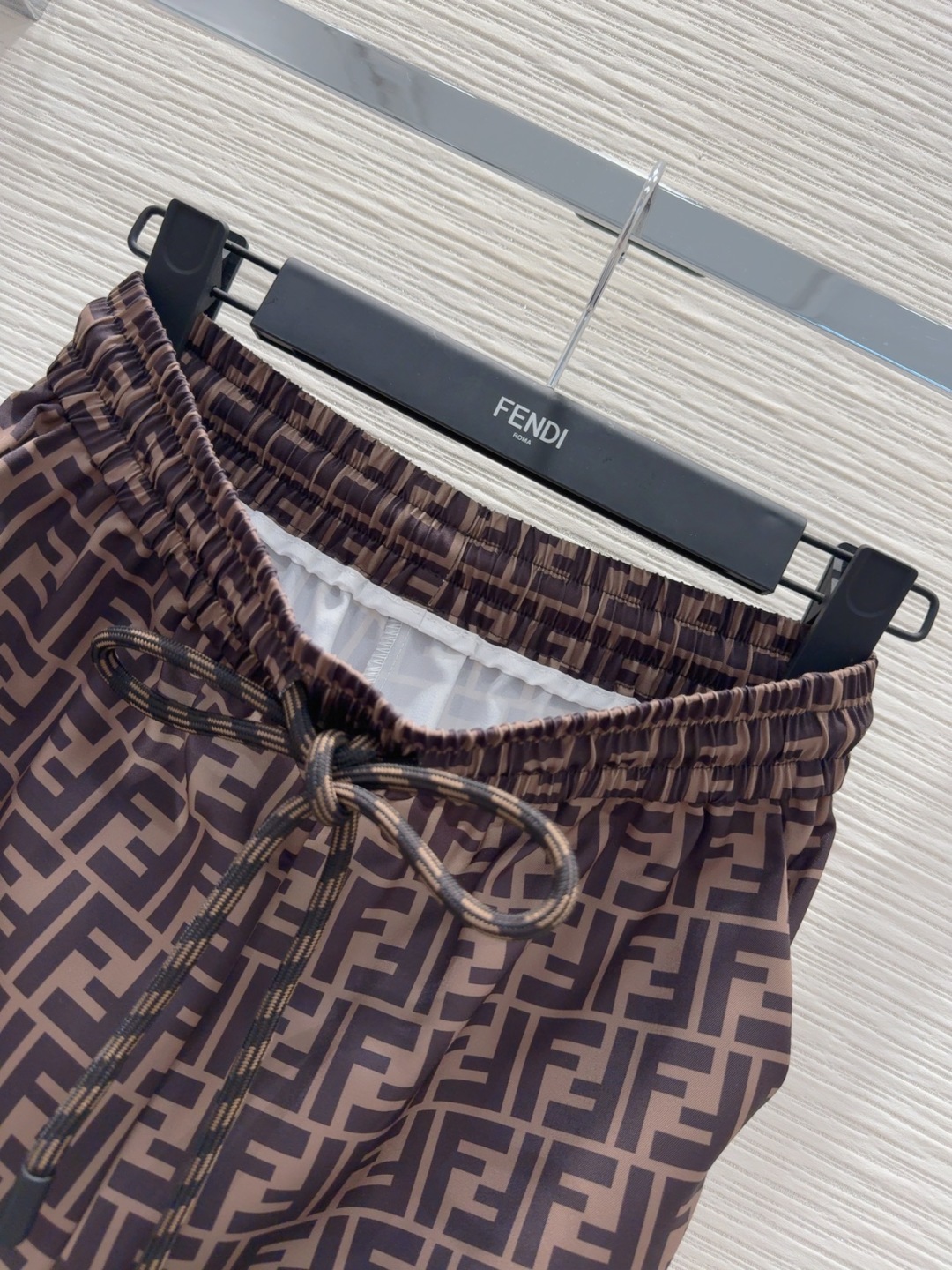 Fendi 2025SS Women's Pants - Stylish, Comfortable, and Versatile 5 cmp i1749033787997 9788 0 5