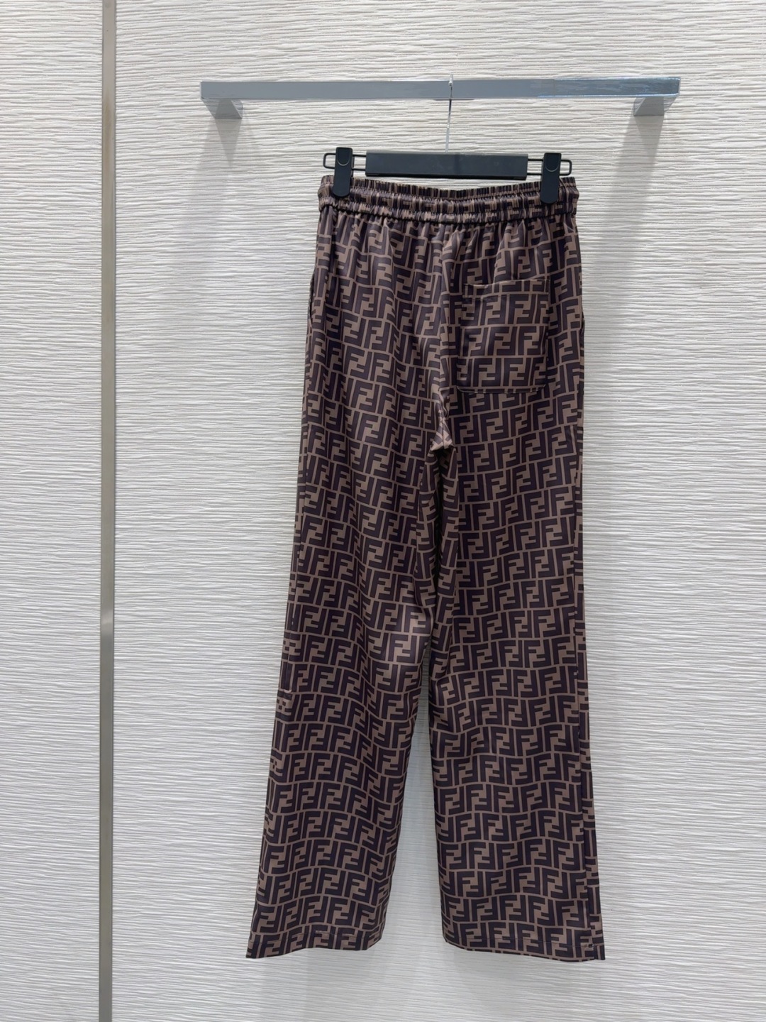 Fendi 2025SS Women's Pants - Stylish, Comfortable, and Versatile 10 cmp i1749033789134 5244 0 8