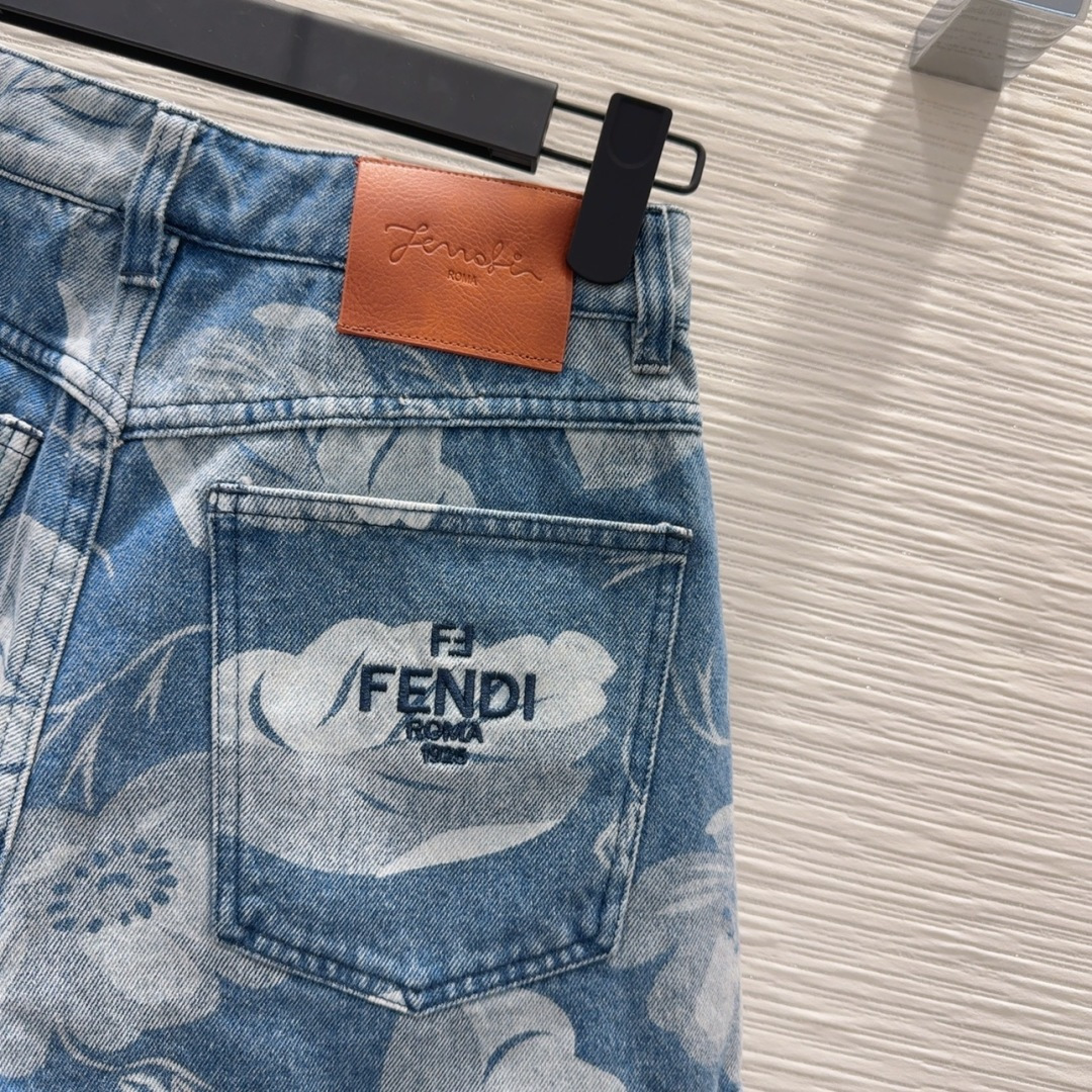 2025SS High-End Danning Cowboy Squeaky Female Packet Fend Set – Super-Fashion and Beautiful - 图片 4