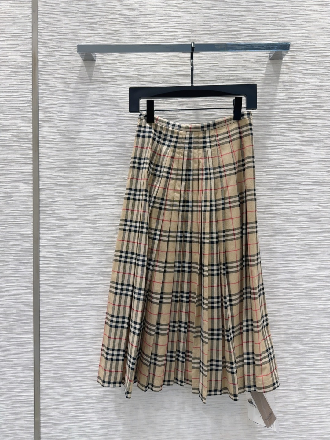 2025SS Burberry Female Clothes: Elegant British Fashion for Daily Wear - 图片 9