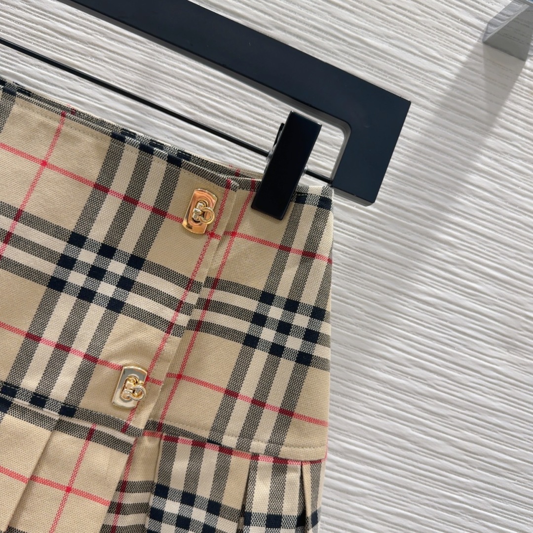 2025SS Women’s Outfits: Stylish, Elegant, High-Quality British Fashion for Daily Wear - 图片 3