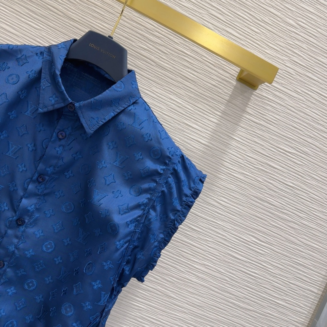 Louis Vuitton 2025SS Female Suit: Original Design, Custom Details, High Quality Craftsmanship - 图片 4