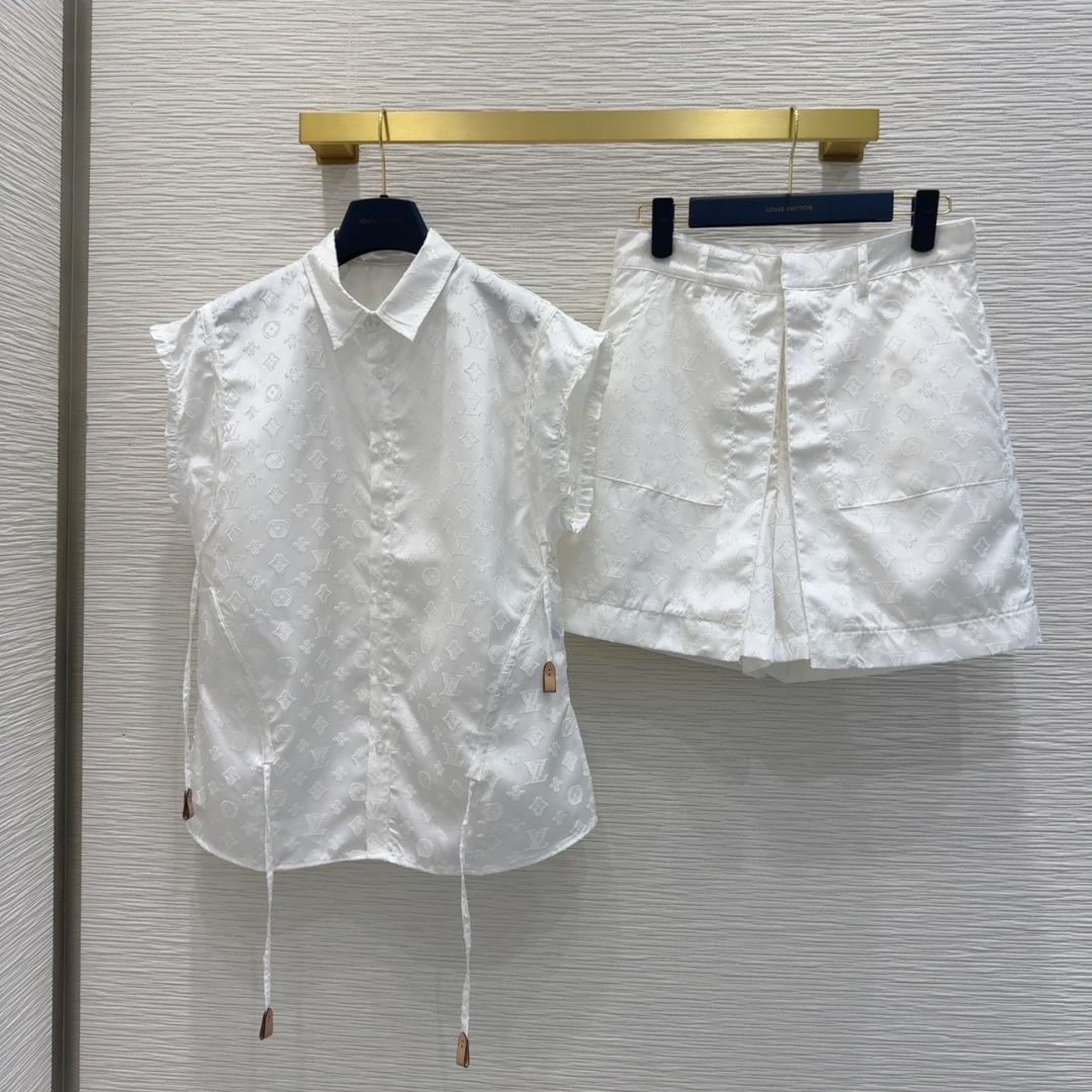 Louis Vuitton 2025SS Female Suit: Original Design with Custom Details and High-Quality Materials - 图片 9