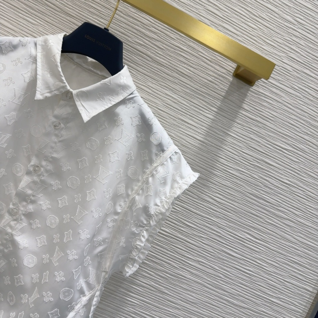 Louis Vuitton 2025SS Female Suit: Original Design with Custom Details and High-Quality Materials - 图片 4