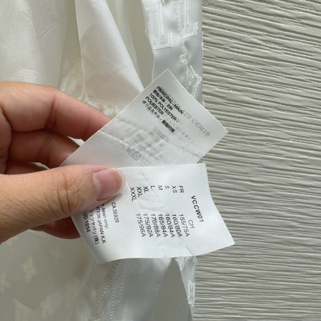 Louis Vuitton 2025SS Female Suit: Original Design with Custom Details and High-Quality Materials - 图片 8