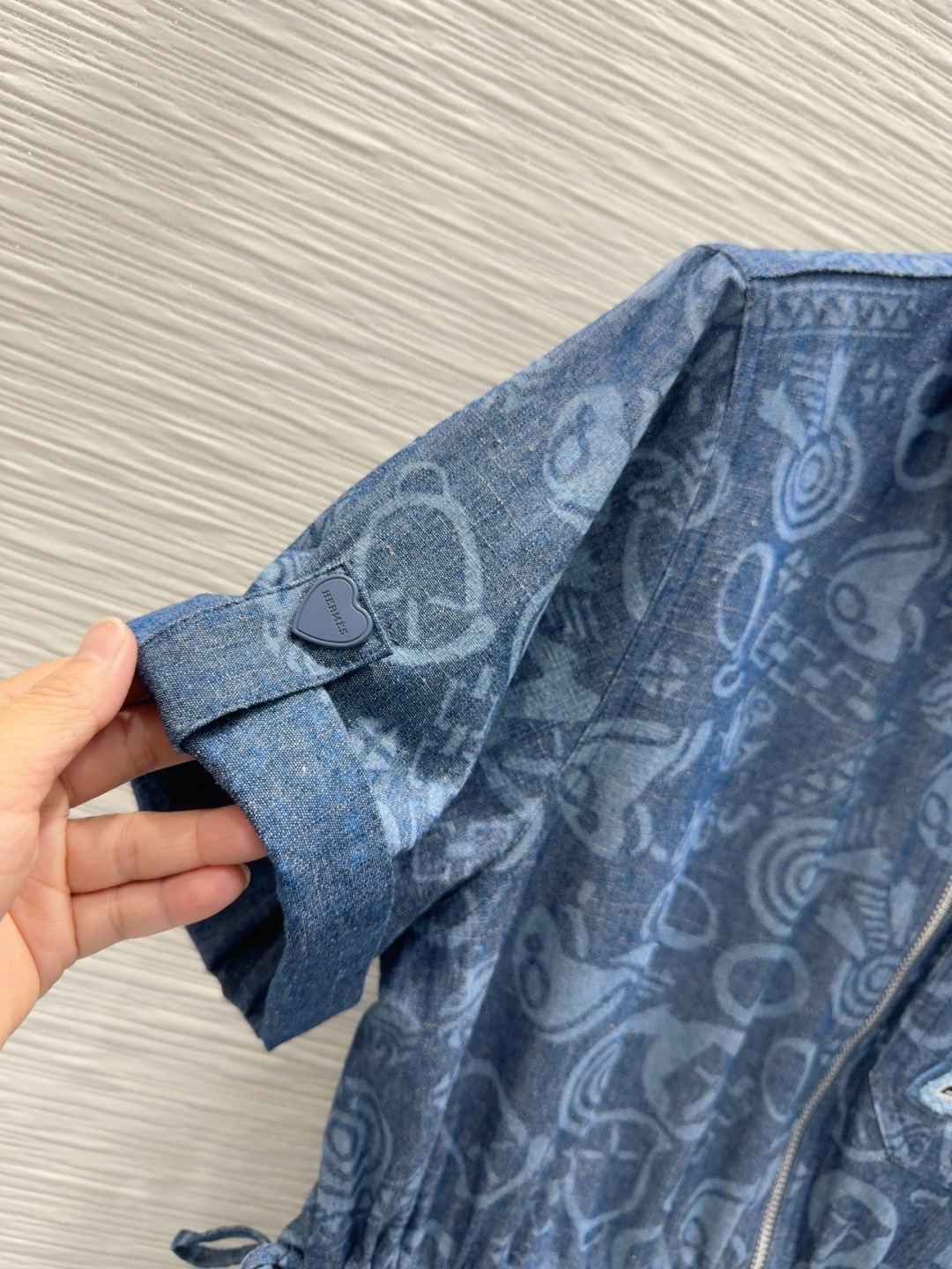 “2025SS Herne*S Pack Scooter: Stylish Design, Fine Texture, Muscle Softness” - 图片 3