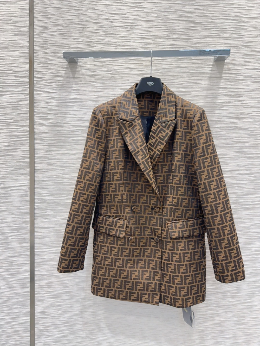 “3D Cut-off Wrapper for Stylish, Elegant Girl: SML Collection” - 图片 1