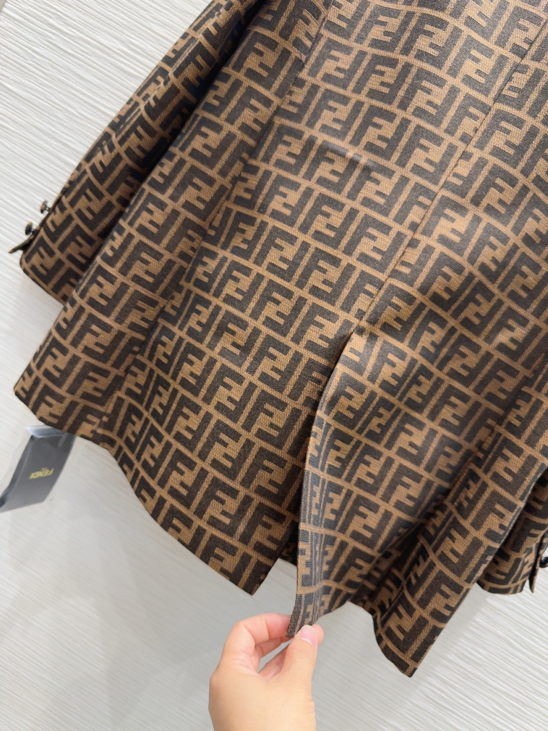 “3D Cut-off Wrapper for Stylish, Elegant Girl: SML Collection” - 图片 8