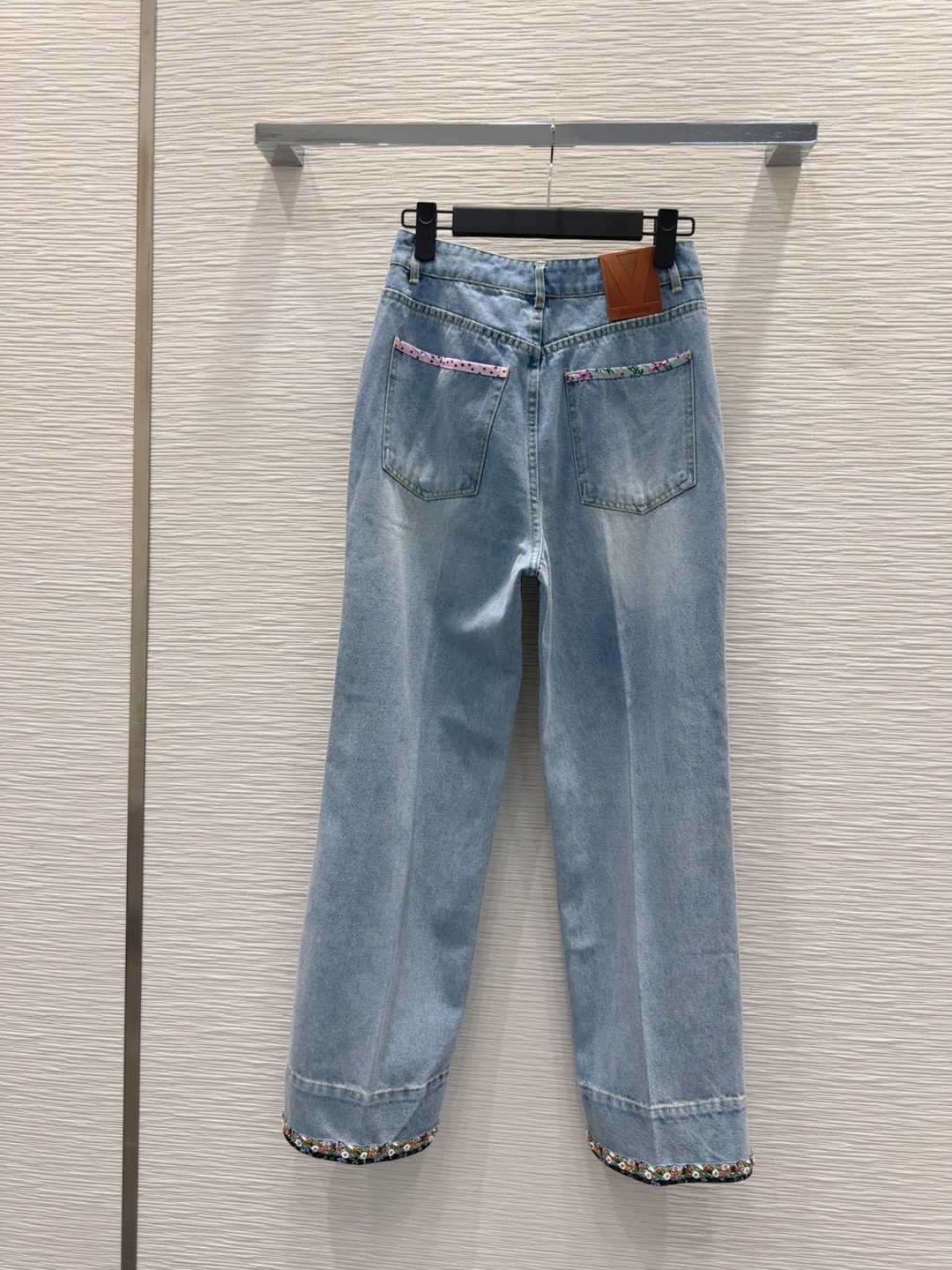 “Vintage Cowboy Outfits: Handcrafted Nostalgia Series with Valentin and Beads for 2025FW” - 图片 9