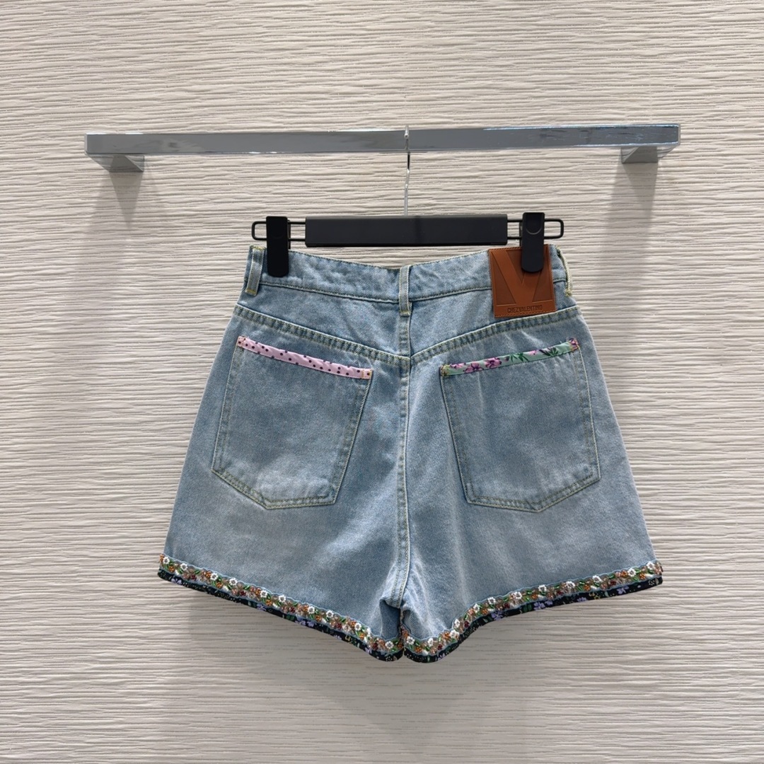 “2025 FW Women’s Nostalgia Cowboy Outfits: Hand-Nailed Beads, Vintage-Inspired, High-Value, Clean Cotton” - 图片 9