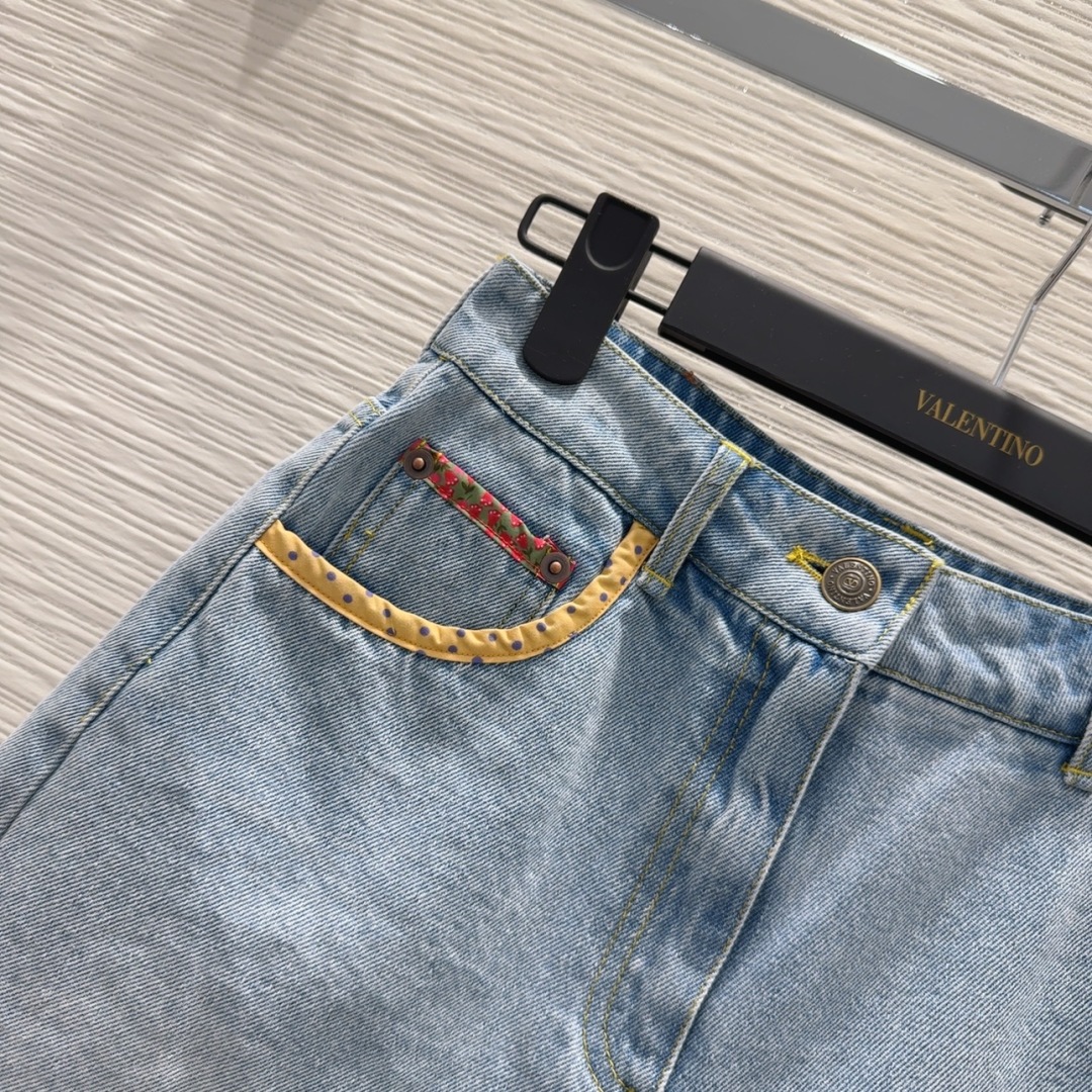 “2025 FW Women’s Nostalgia Cowboy Outfits: Hand-Nailed Beads, Vintage-Inspired, High-Value, Clean Cotton” - 图片 3
