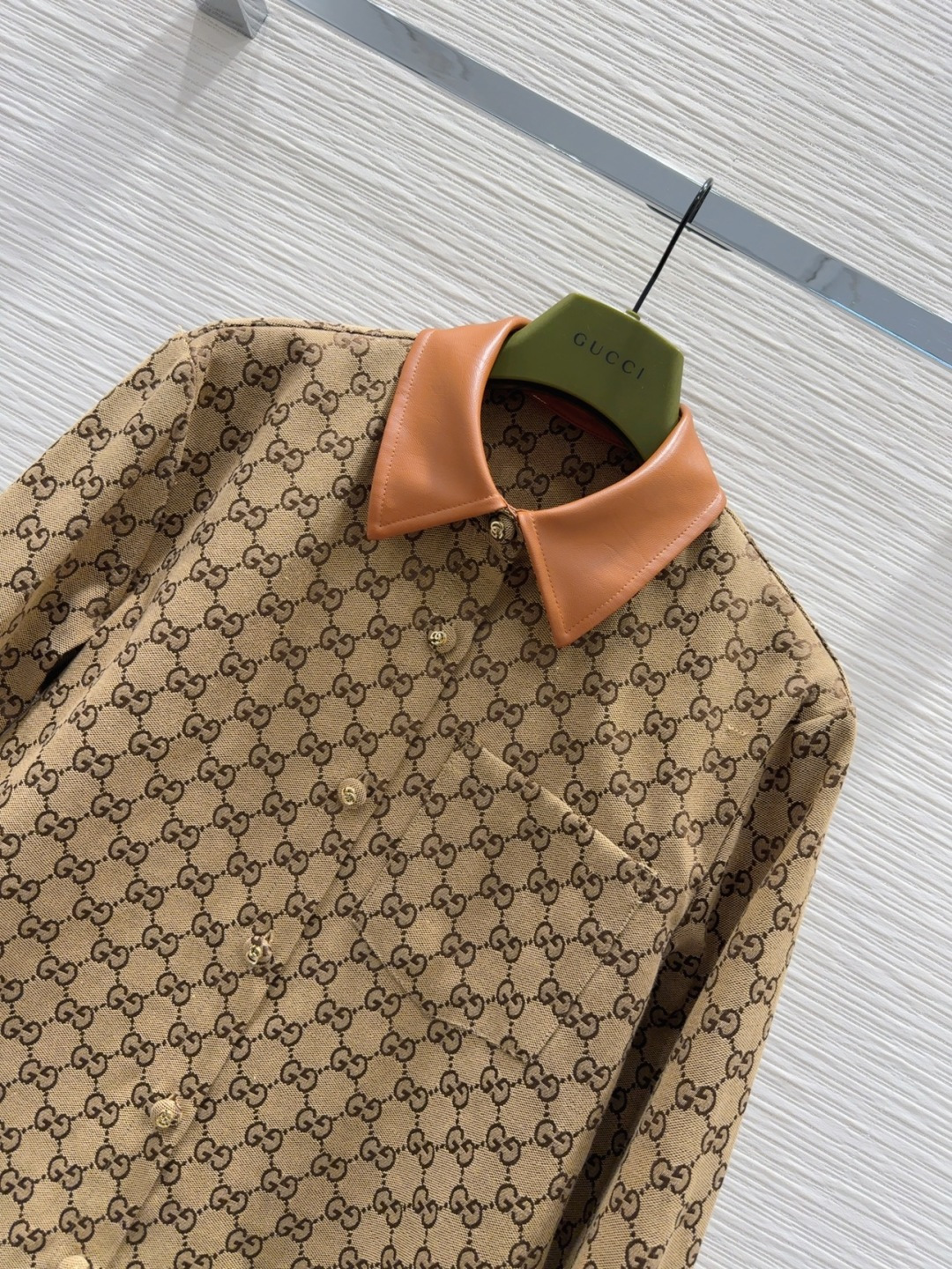 “High-Intensity Gucci 2025FW Women’s Suit: Original Design and Advanced Handicraft Series” - 图片 2