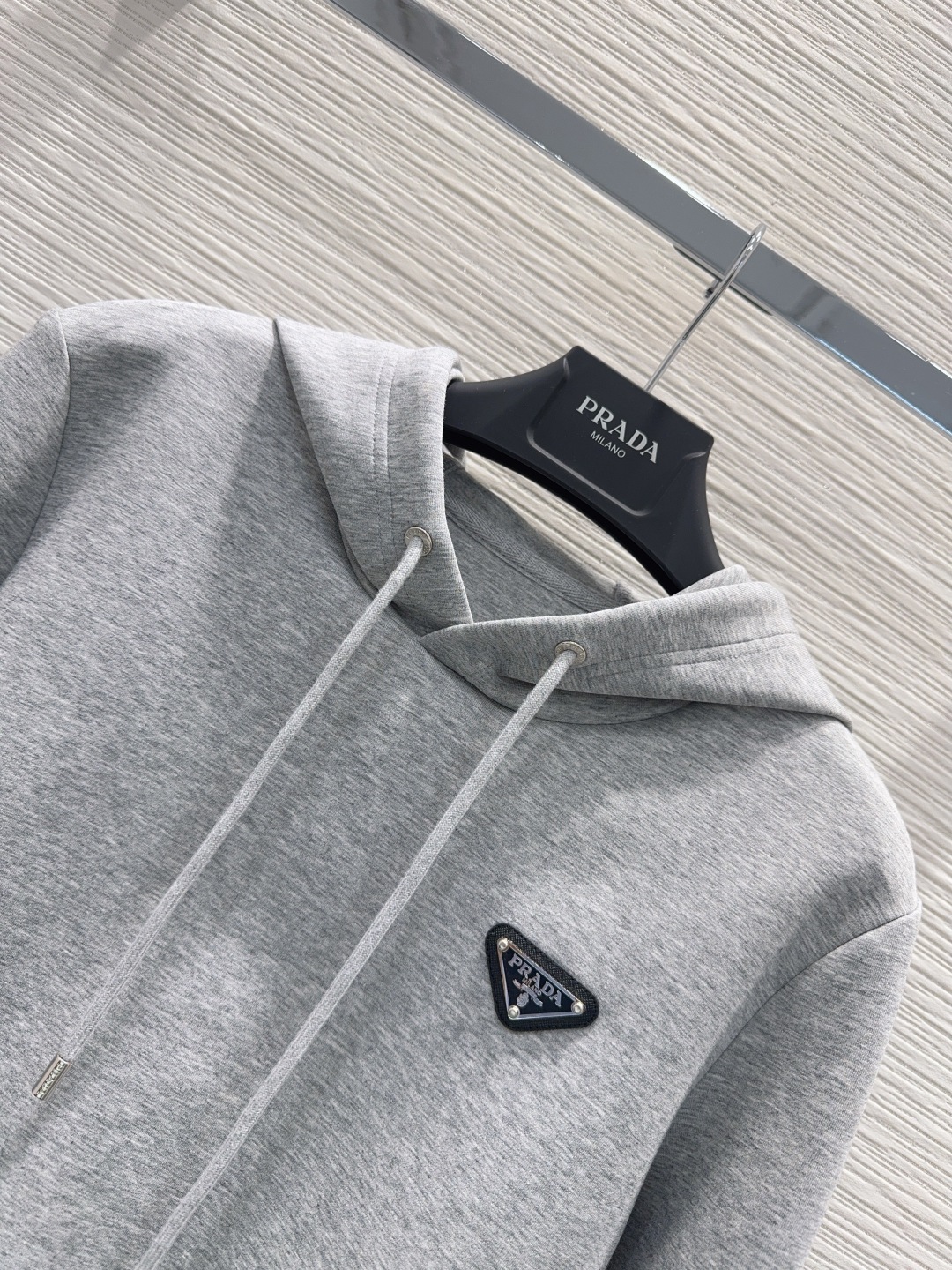 Prada Women's Grey Cropped Hoodie - Stylish and Comfortable 2025 Collection 4 cmp i1755767799683 8613 0 2