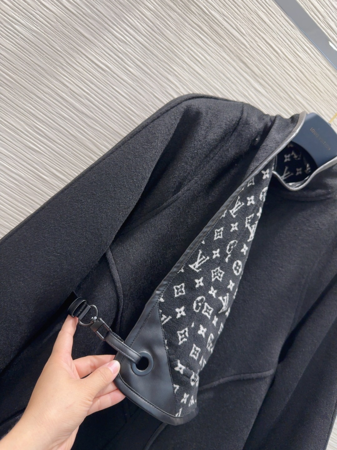 Louis Vuitton Wool Blend Jacket - Stylish, Comfortable, and Luxurious 4 cmp i1756384793381 1440 0 2