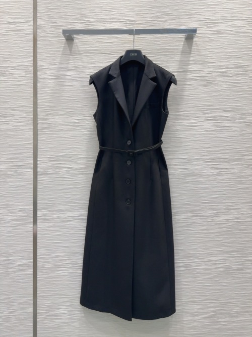 Diorio 2025FW Sleeveless Vest Dress - Chic, Minimalist, and Luxurious 1 Diorio 2025FW Sleeveless Vest Dress - Chic, Minimalist, and Luxurious