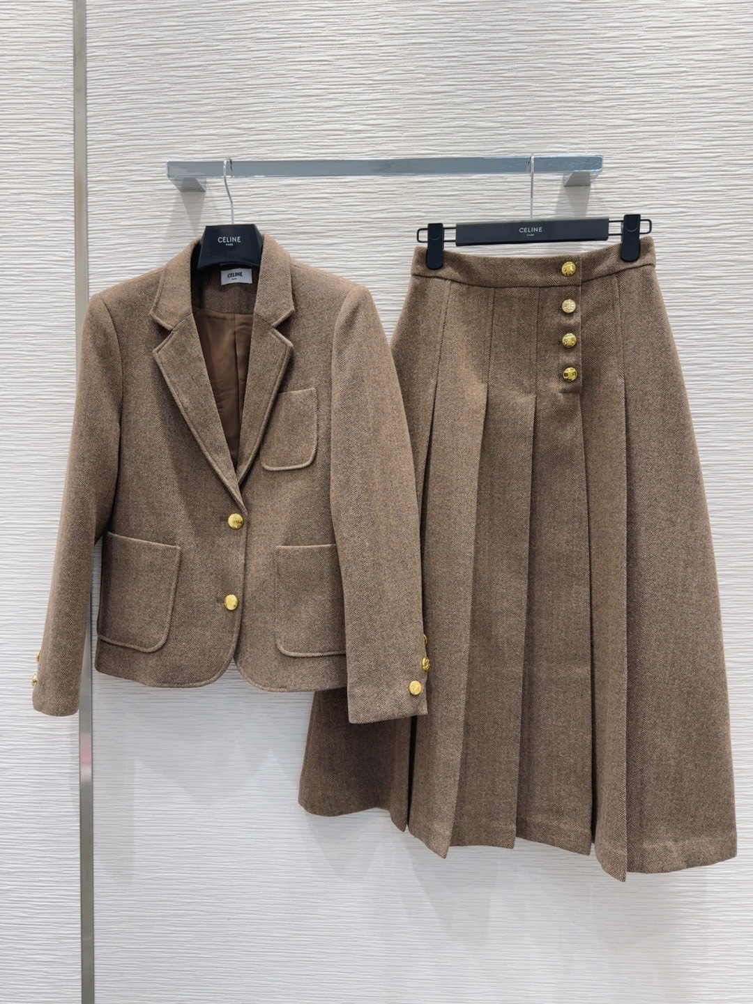 Celine 2025FW Wool Blend Blazer & Skirt Set - Sophisticated & Elegant 2 cmp i1756565213310 2343 0 0