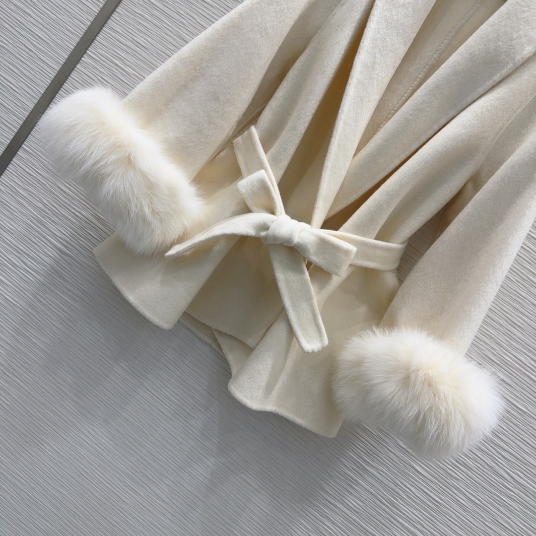 🛍️🛍️原单品质❤️渠道狠货❤️Max Mar*a👑双面羊绒大衣 高衣品的宝宝 30％羊绒+70％羊毛+