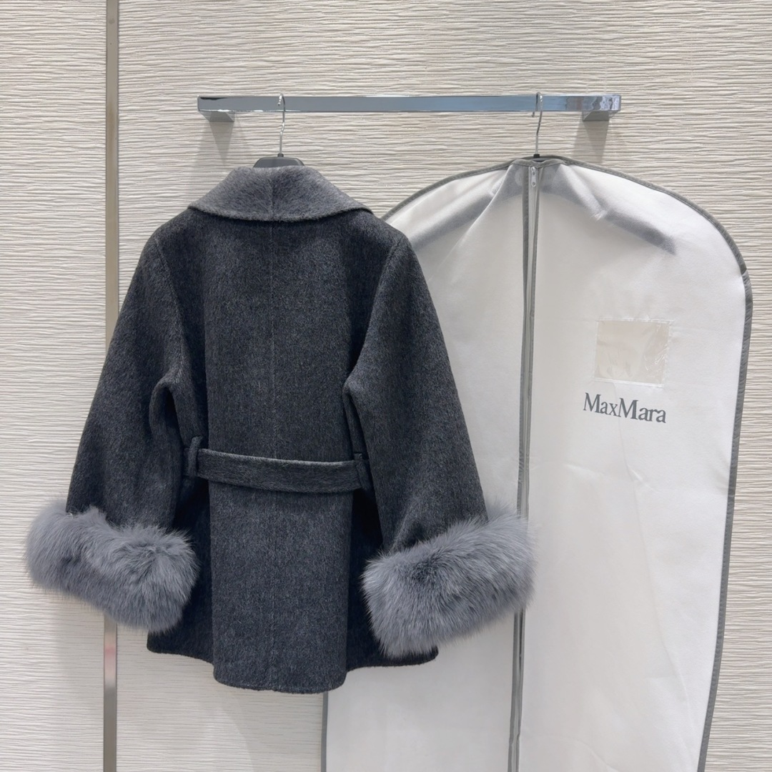 🛍️🛍️原单品质❤️渠道狠货❤️Max Mar*a👑双面羊绒大衣 高衣品的宝宝 30％羊绒+70％羊毛+