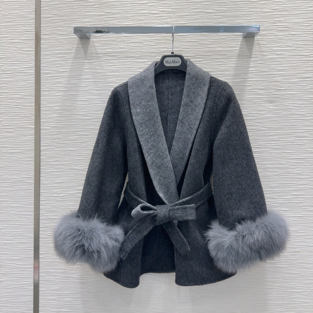 🛍️🛍️原单品质❤️渠道狠货❤️Max Mar*a👑双面羊绒大衣 高衣品的宝宝 30％羊绒+70％羊毛+