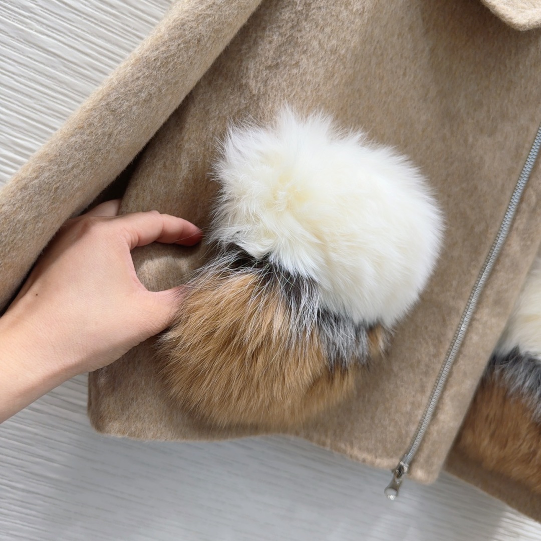 Elegant Fox Fur Trim Wool Cashmere Coat - Max Mara Inspired 5 cmp i1756806559872 516 0 6