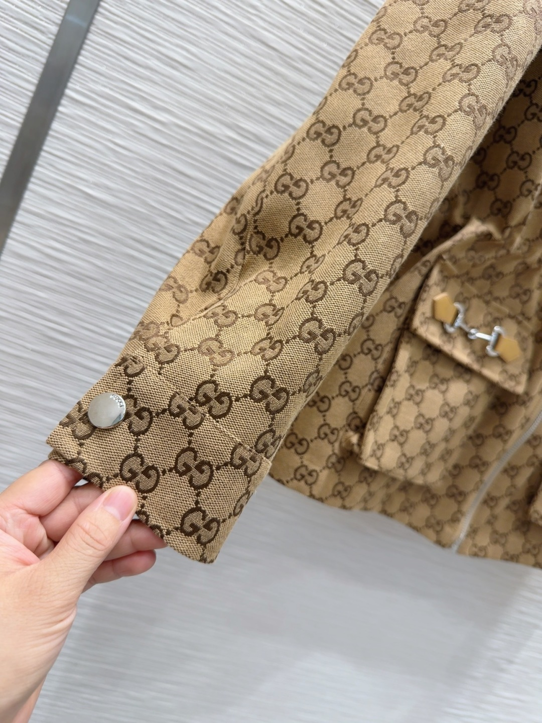 🛍️Gucc*👑2025FW新款外套 一眼就爱上 非常高级的进口高密度质地 双G提花面料 仔细看细节 上